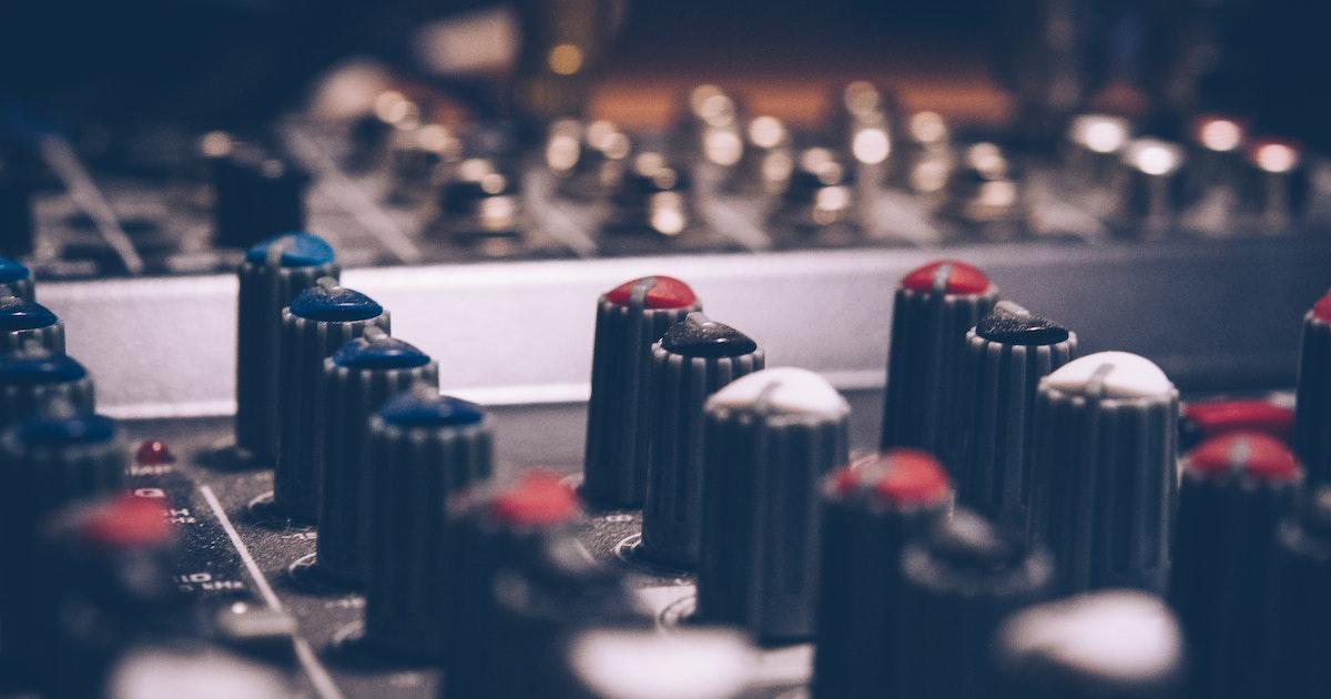 Start Today: Learn How to Produce Music Like a Pro!