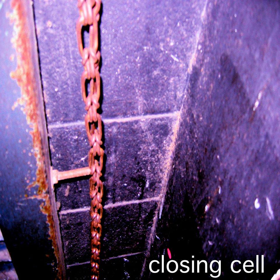Closing Cell