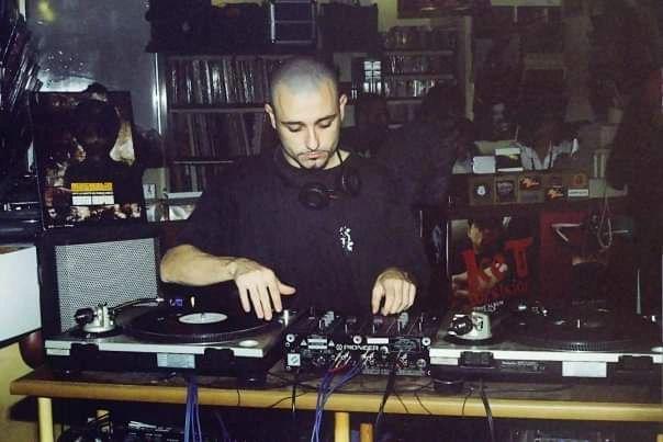 DJ Chavez