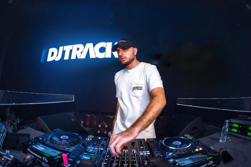 DJ TRACKS
