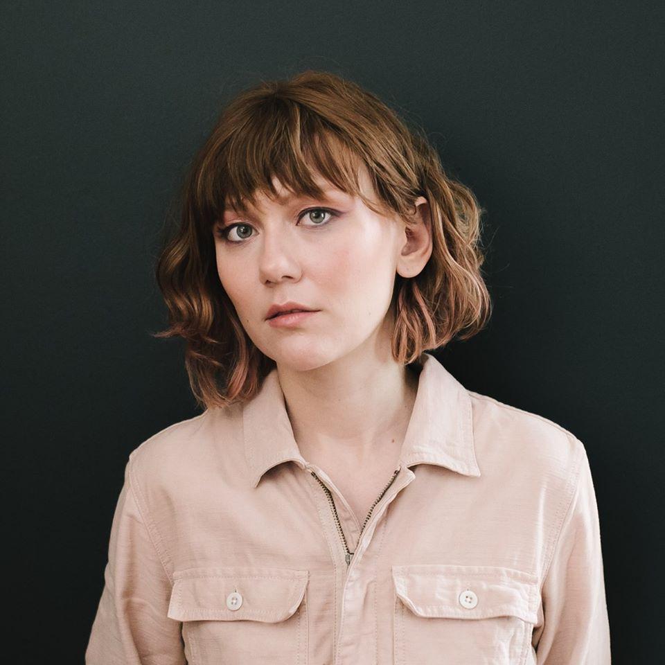 Molly Tuttle at Skully''s Music Diner