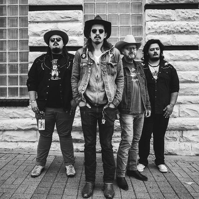 Tylor & the Train Robbers