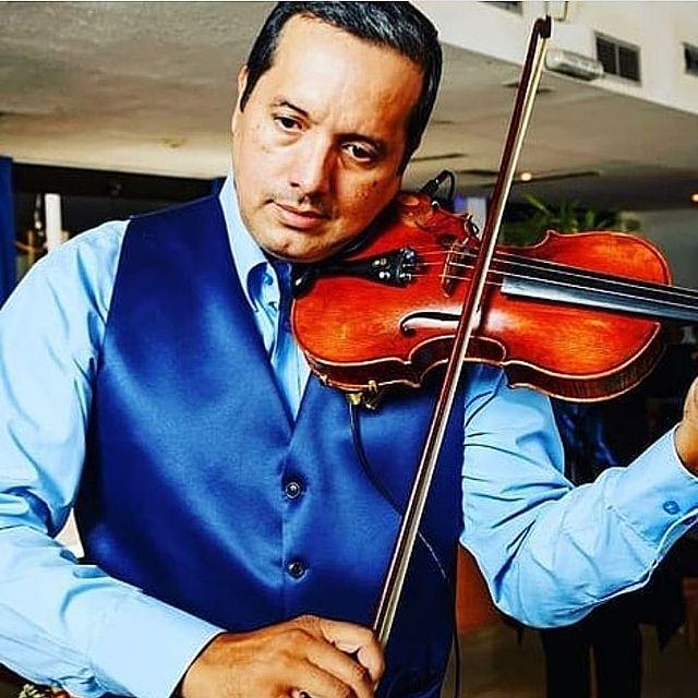 Violinista Marlon Marcano