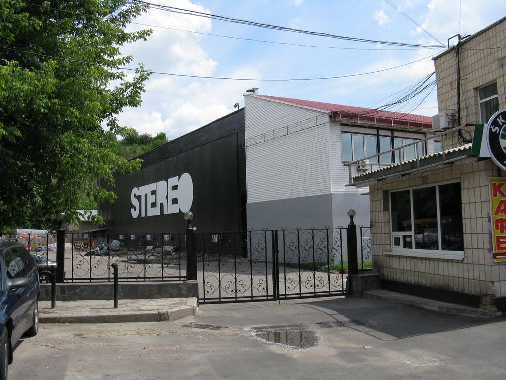 Stereo Plaza
