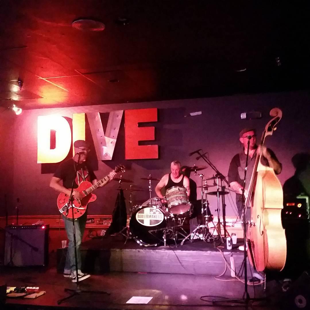 The Dive bar