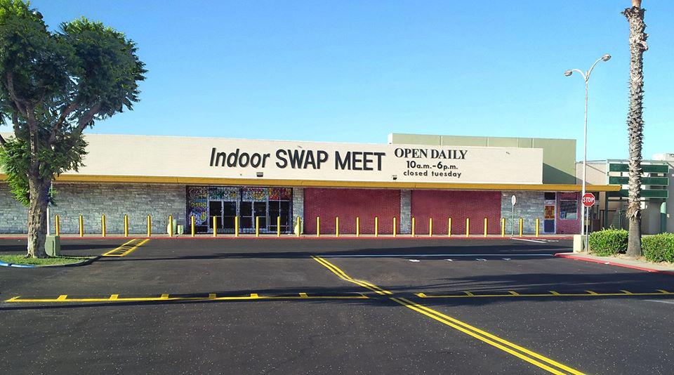 Valley Indoor Swap Meet